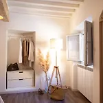 Orange Tuscany Flat