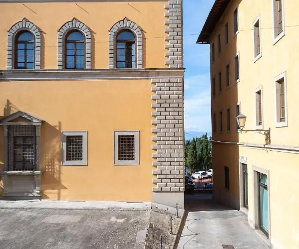 Orange Tuscany Flat Lejlighed *